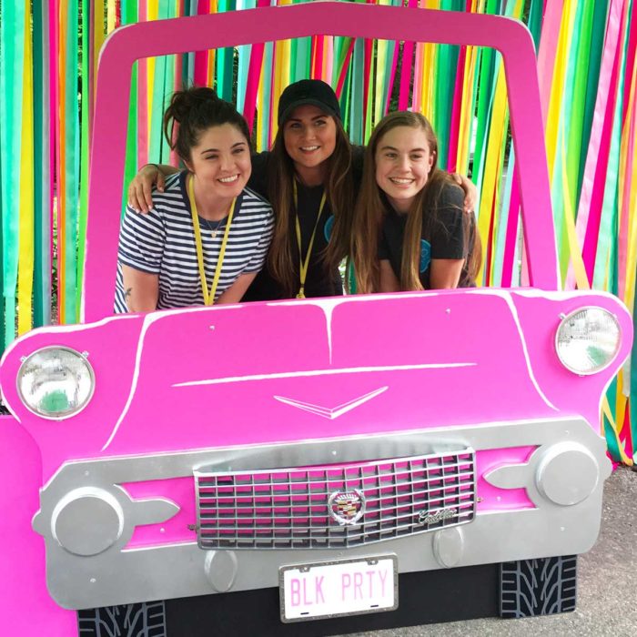 Pink Cadillac - Image 4
